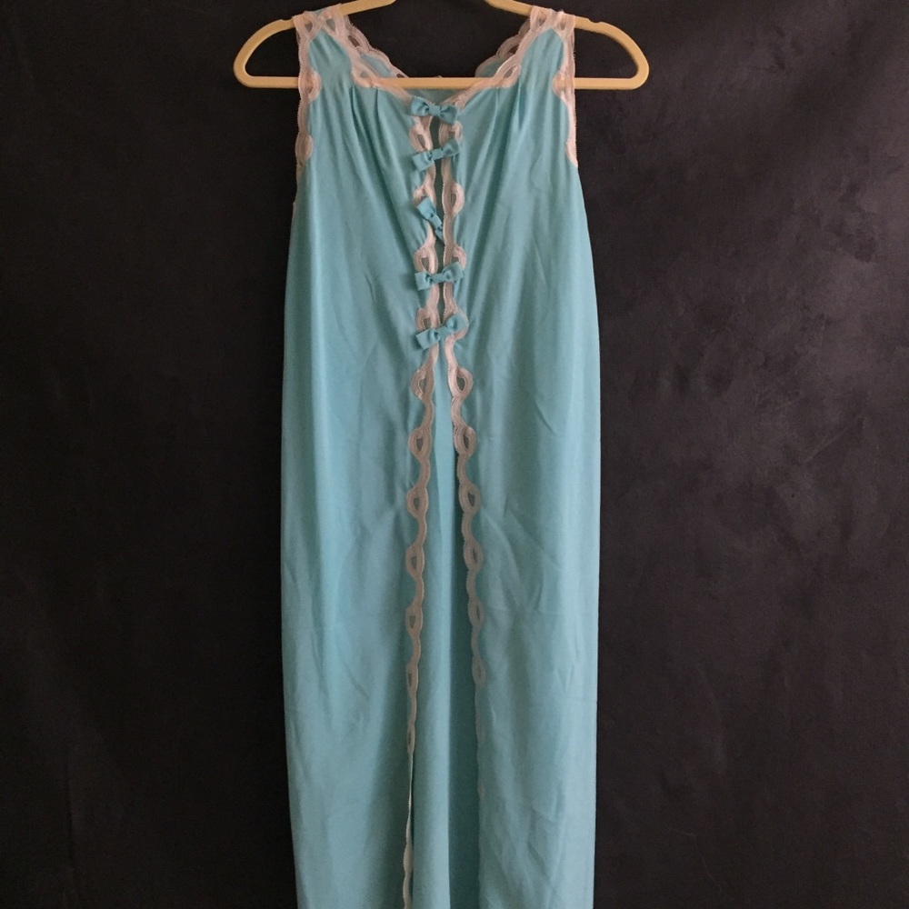 VINTAGE CHRISTIAN DIOR nightie